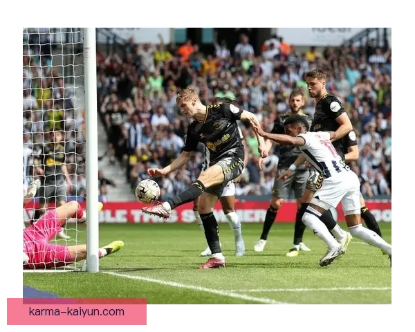 南安普顿球员本赛季表现稳健，逐渐展现出竞争力增强的态势