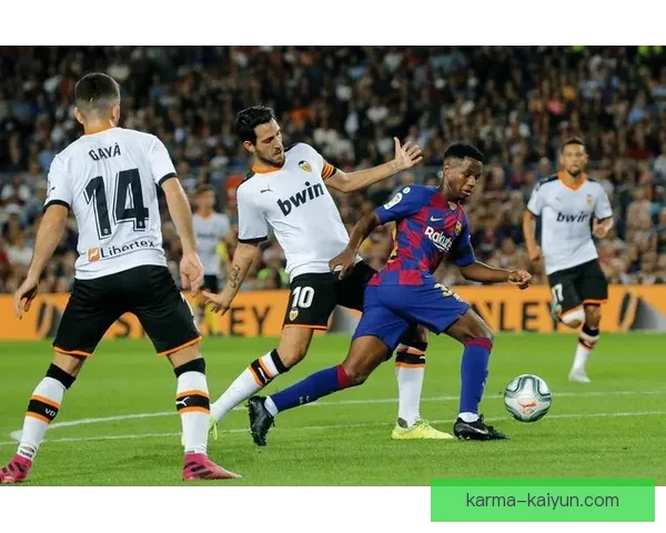 秘鲁队控球能力近期表现稳健，中场组织效率持续提升